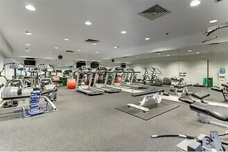 15 North Beacon St, Unit 402 in Boston, MA - Building Photo - Building Photo