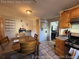 10 Allen St in Somerville, MA - Building Photo