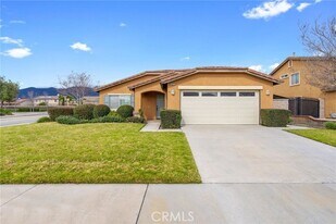 15372 Wood Duck St in Fontana, CA - Building Photo