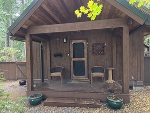 713 Claire Ln in Point Roberts, WA - Building Photo - Building Photo