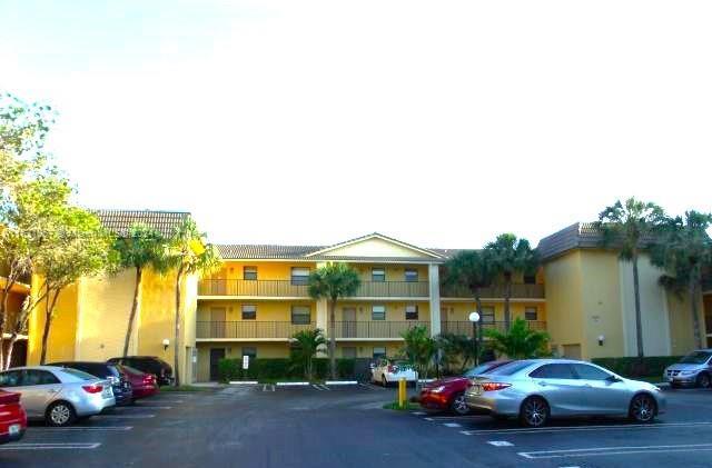 11453 NW 39th Ct, Unit 111 in Coral Springs, FL - Foto de edificio - Building Photo