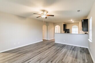 209 Curt St in Anna, TX - Building Photo - Building Photo