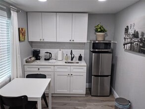 4538 W Minnehaha St in Tampa, FL - Building Photo - Building Photo