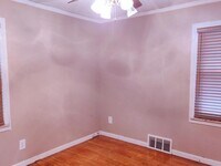 326 Amherst St photo'