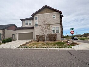 1303 S Oak Ct. in Longmont, CO - Building Photo - Building Photo
