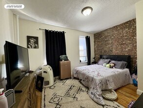 146 17th St in Brooklyn, NY - Building Photo - Building Photo