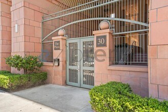 30 E Julian St in San Jose, CA - Building Photo - Building Photo