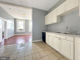 1812 McCulloh St in Baltimore, MD - Building Photo