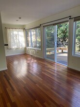 7323 Old Redmond Rd in Redmond, WA - Building Photo - Building Photo