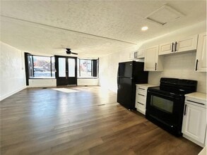 214 Main St in Toronto, OH - Building Photo - Building Photo