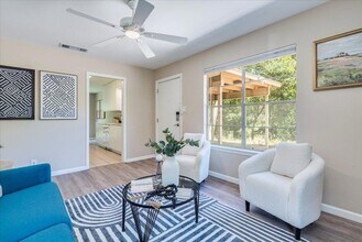 3105 Steck Ave in Austin, TX - Building Photo - Building Photo