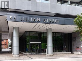 98-1798 Lillian St