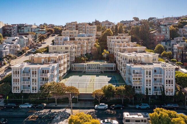 The Victoria Mews in San Francisco, CA - Foto de edificio - Building Photo