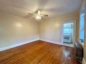 1 Noll Pl in Newark, NJ - Building Photo - Building Photo
