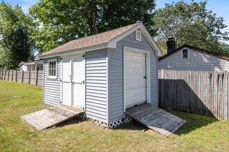 36 Lark St in Franklin, NH - Building Photo - Building Photo
