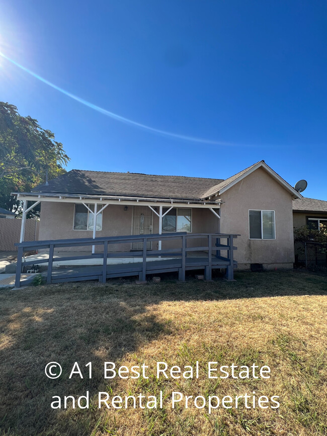 property at 3736 Patterson Rd