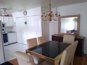 182 Storm Dr in Holtsville, NY - Building Photo - Building Photo