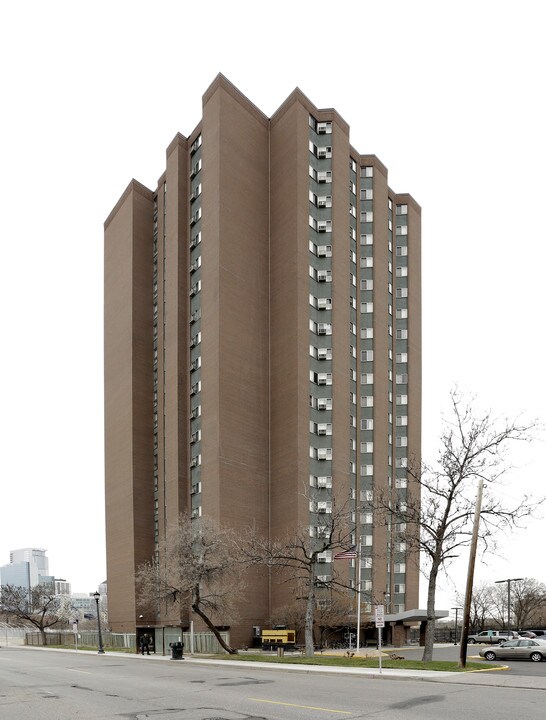 Third Avenue Towers in Minneapolis, MN - Building Photo