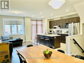 864 Clarity Ave in Ottawa, ON - Building Photo - Building Photo