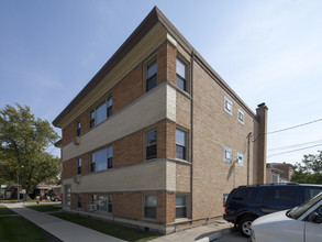 2646 N 75th Ave in Elmwood Park, IL - Building Photo - Building Photo