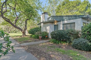 5116 Village Grn in Los Angeles, CA - Building Photo