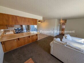 5585 Tunitas Ave in Atascadero, CA - Building Photo - Building Photo