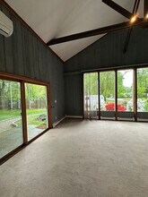 19 Baldwin Rd in Norwalk, CT - Building Photo - Building Photo