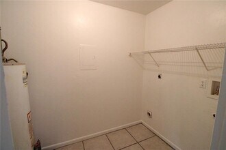 6101 NW 23rd Terrace in Gainesville, FL - Building Photo - Building Photo