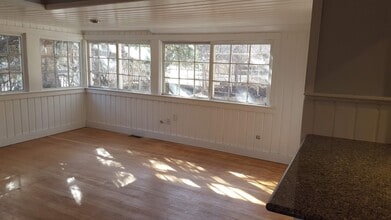 352 Ruxton Ave in Manitou Springs, CO - Building Photo - Building Photo