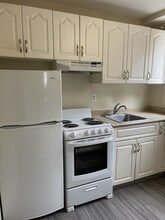 3104-3104 Victoria Ave in Regina, SK - Building Photo - Building Photo