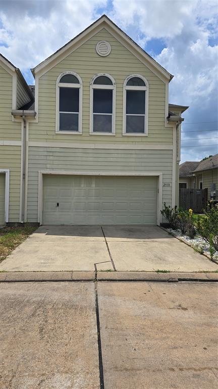 property at 2918 Hebert Trail Dr