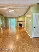 11996 Swooping Willow Rd in Jacksonville, FL - Building Photo - Building Photo