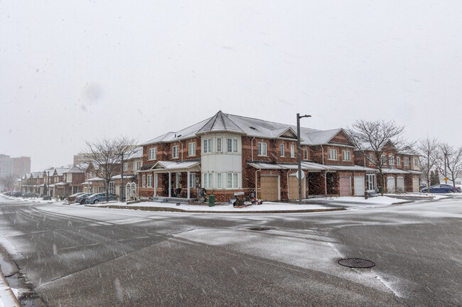 Stratford Park in Toronto, ON - Building Photo - Other