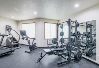 Amber Crossing Apartments in Fargo, ND - Foto de edificio - Building Photo