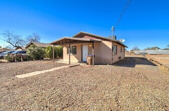 342 W Taylor Ave in Coolidge, AZ - Building Photo - Building Photo