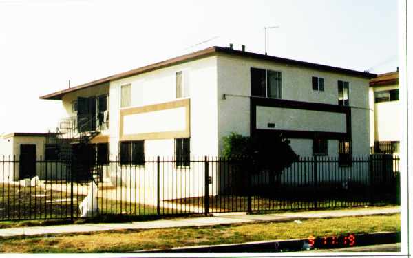 11170 E Bonwood Rd in El Monte, CA - Building Photo