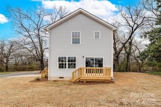 609 Suttle St in Shelby, NC - Building Photo - Building Photo