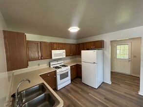 127 Jeffrey St in Chesterton, IN - Building Photo - Building Photo