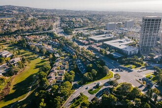 Fairway at Big Canyon in Newport Beach, CA - Building Photo - Building Photo