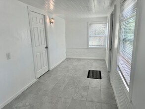 2234 28th St S in St. Petersburg, FL - Building Photo - Building Photo