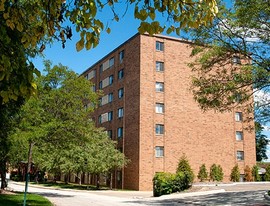 Danbury Commons Apartments