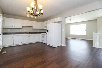 146 Bridge Grove in Douglasville, GA - Building Photo - Building Photo