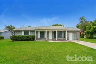 191 Citation Ave in Deltona, FL - Building Photo