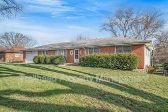 1706 NE 77th St in Gladstone, MO - Building Photo - Building Photo