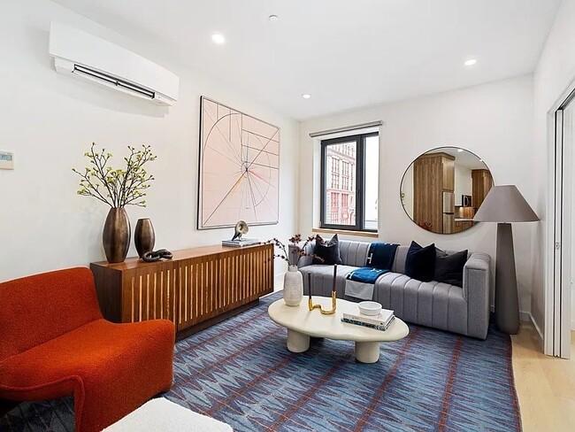 87 Oxford St in Lynn, MA - Building Photo - Building Photo