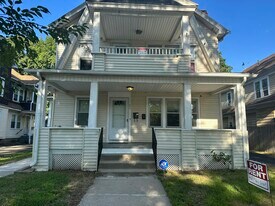 35 Rittenhouse Terrace in Springfield, MA - Building Photo