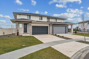 8284 W Grey Alder Dr in Eagle, ID - Building Photo