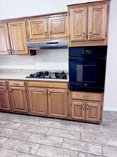 3330 Wedgewood Dr in El Paso, TX - Building Photo - Building Photo