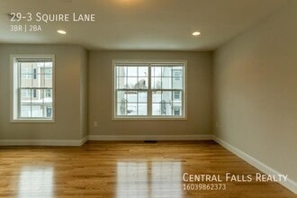 29 Squire Ln in Rochester, NH - Building Photo - Building Photo