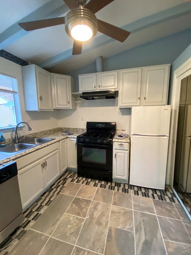property at 707 Cirby Way
